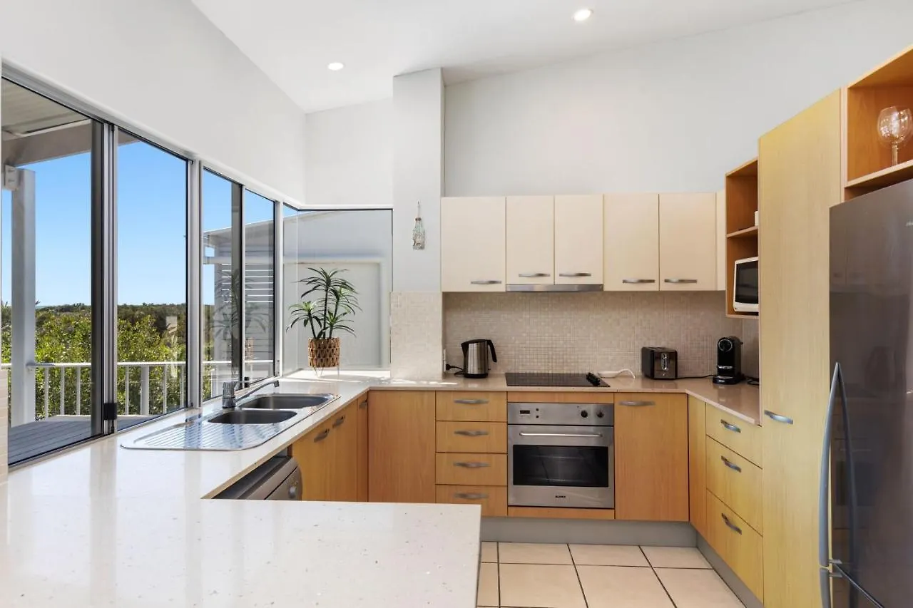 Unit 6 Seabreeze Villas Coolum Beach